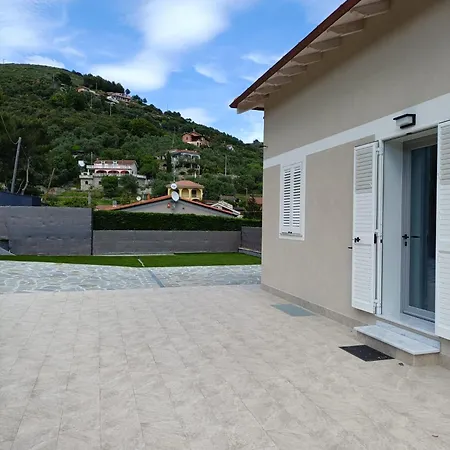 La Valle Degli Ulivi A Costa d'Oneglia