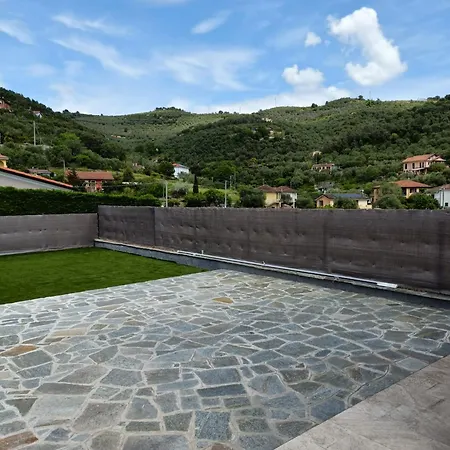 Appartamento La Valle Degli Ulivi A Costa d'Oneglia